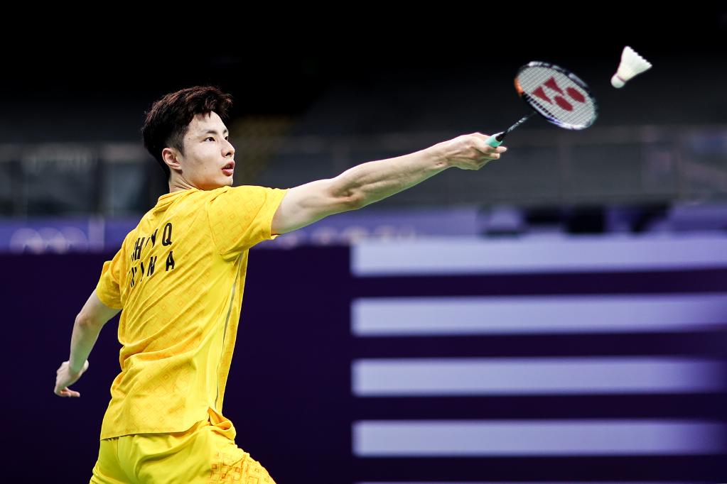 段依然保持 段依然保持